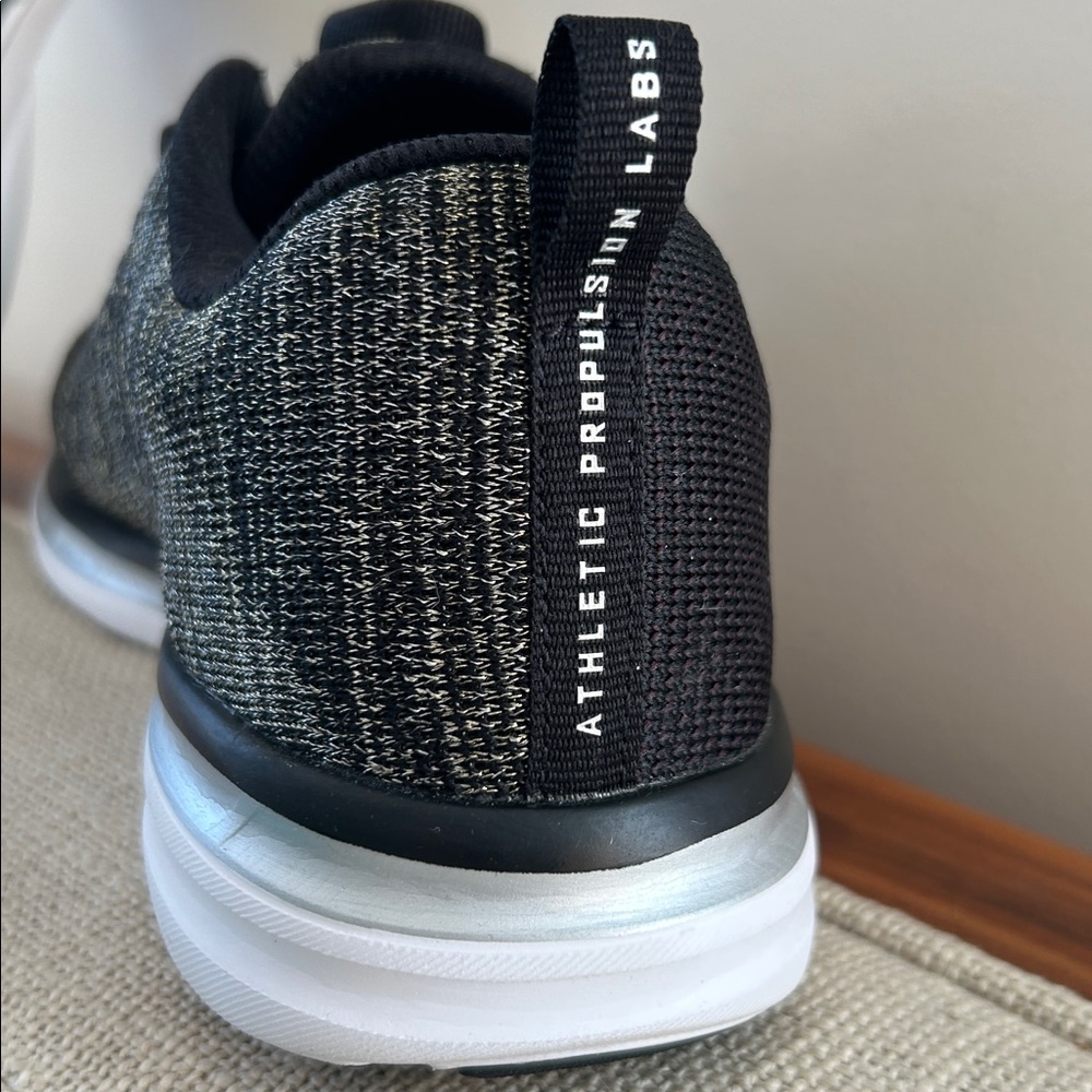 APL Techloom Pro Sneakers